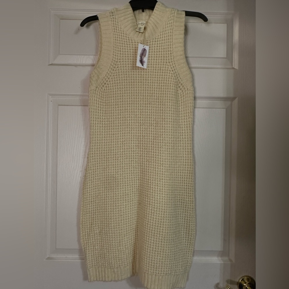 NWT Jessica Simpson Sleeveless Knit Dress in Cream‎ Size M